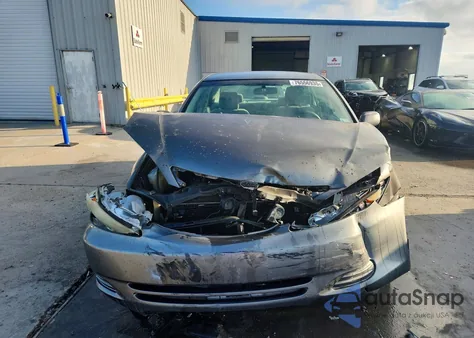 2004 Toyota Camry Le из США, поврежденный, VIN 4T1BE32K14U869422